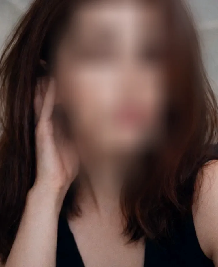 Alena, 28