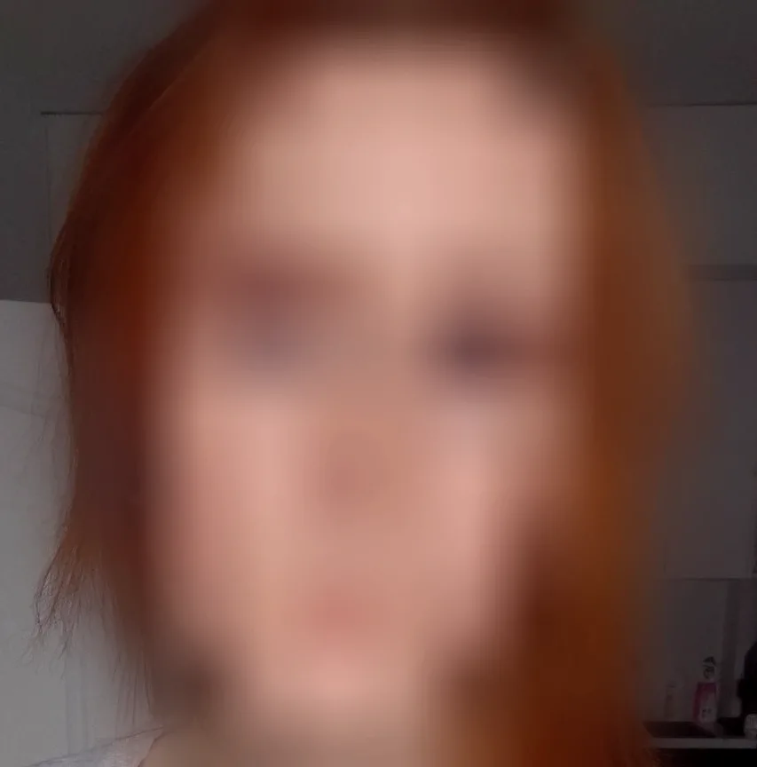 Sophie, 22